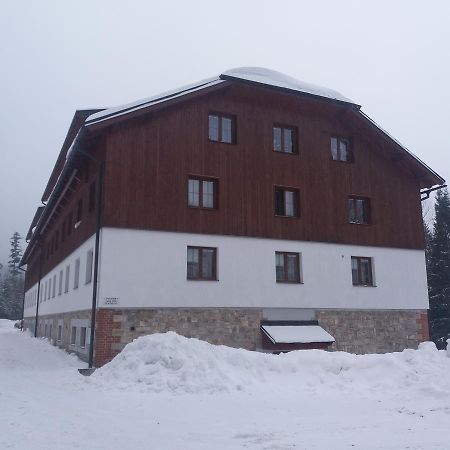 Apartmán Špičák Sruby Esterno foto